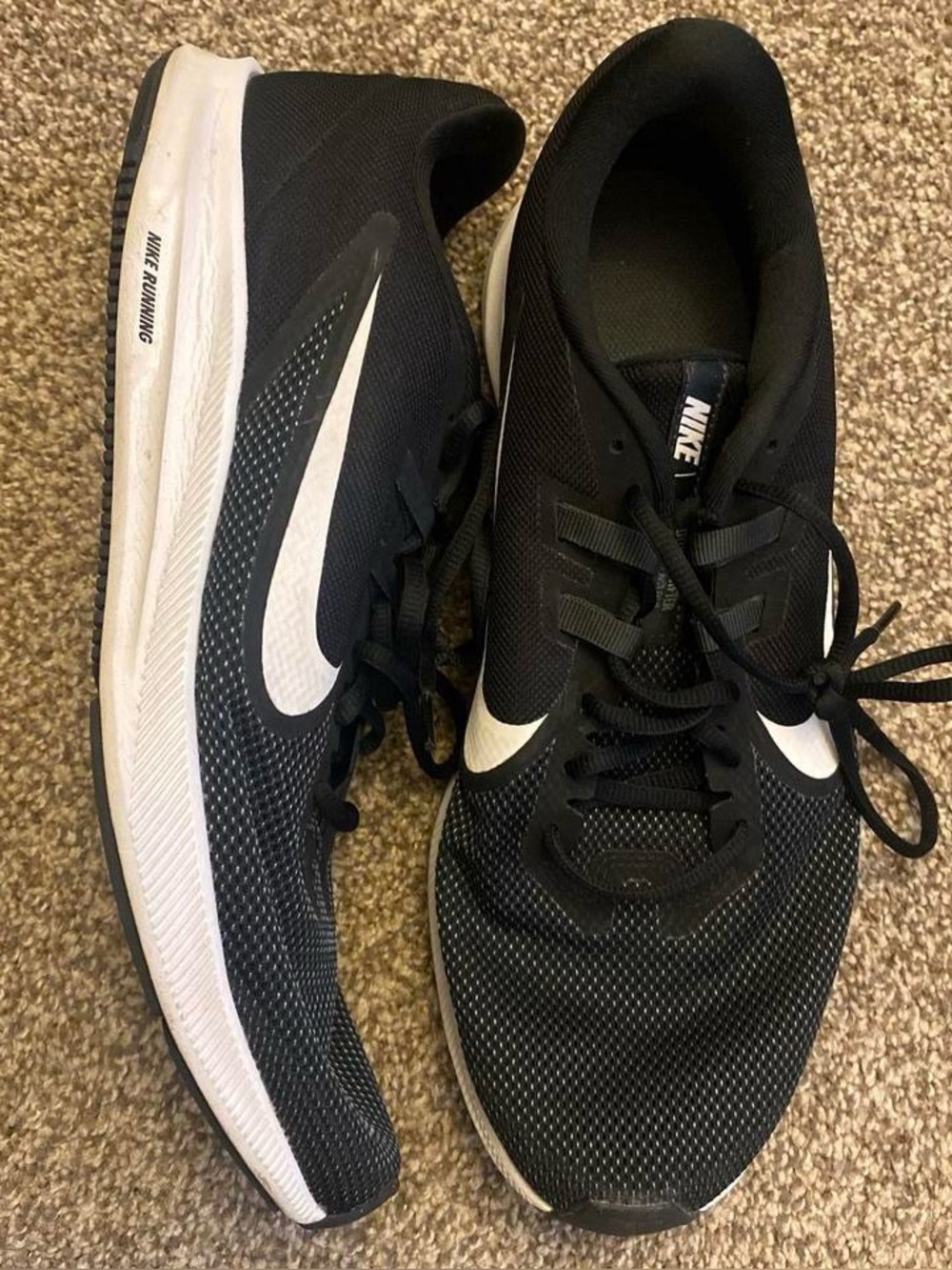 Nike sneakers men’s